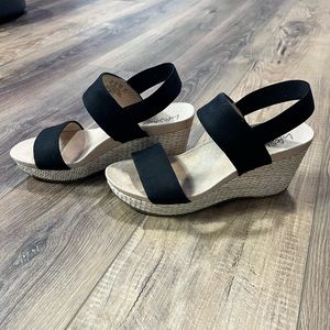 LifeStride Delta Wedge Sandal Sz 7